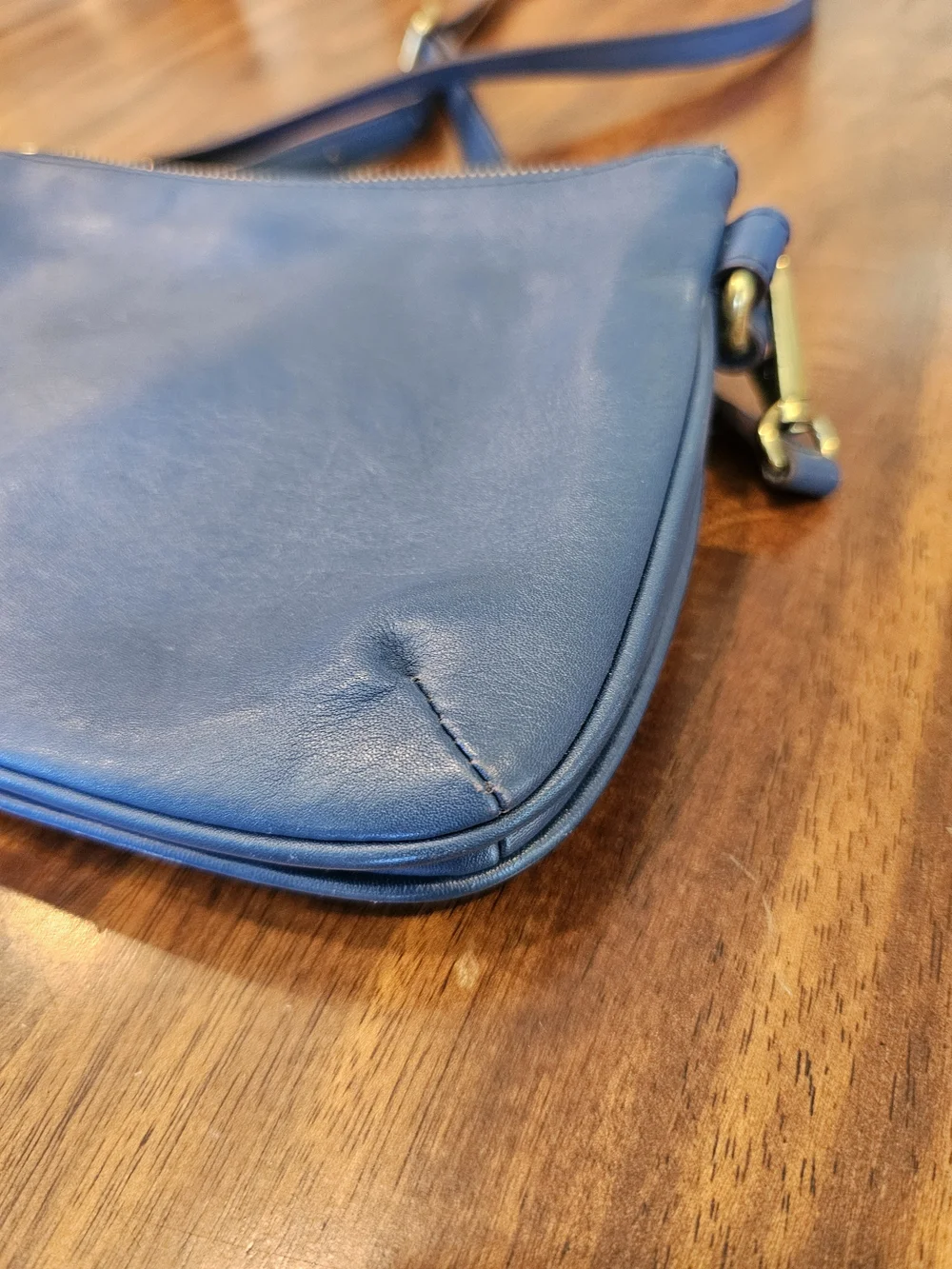 Fossil Leather Triple-Zip Wallet Crossbody Bag - Slate Blue